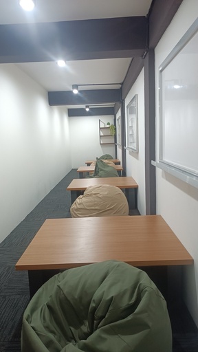 Lesehan Room Booking